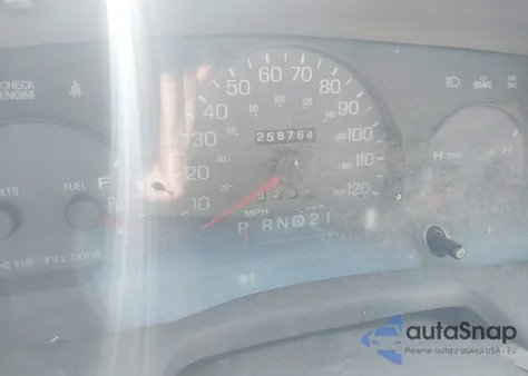 2002 Mercury Grand Marquis Ls z USA, uszkodzony, nr VIN 2MEFM75W12X617415